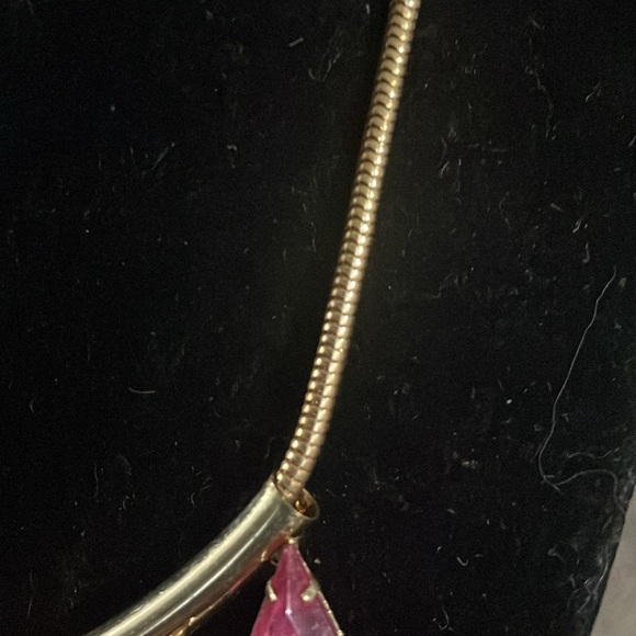 Steve Madden pink rhinestone goldtone necklaces - Picture 3 of 6